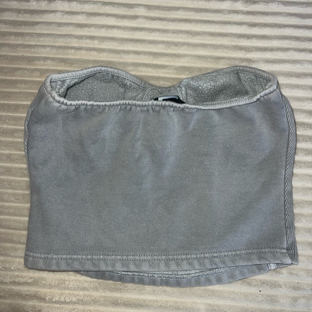 PrettyLittleThing Gray Bustier Top - Picture 2 of 2